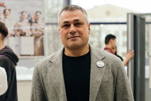 Spiros Image